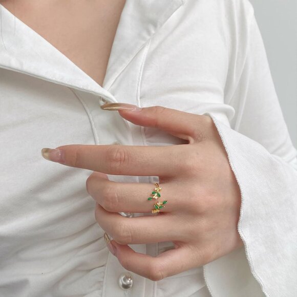 Womens 18K Gold Plated Ring | Open Adjustable Ring | Cubic Zirconia Leaf Ring - Picture 4 of 6